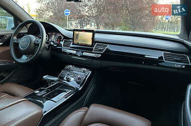 Седан Audi A8 2012 в 