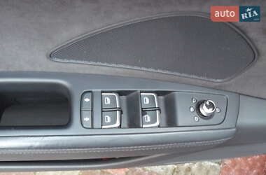 Седан Audi A8 2013 в 