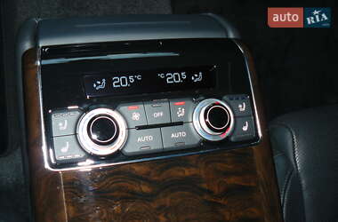 Седан Audi A8 2013 в 