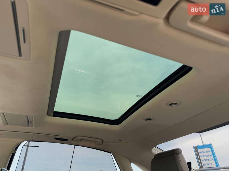 Седан Audi A8 2013 в Киеве