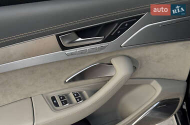 Седан Audi A8 2013 в 