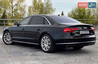 Седан Audi A8 2013 в 