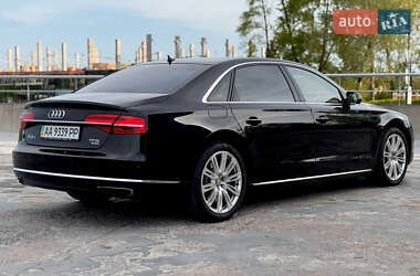 Седан Audi A8 2013 в 