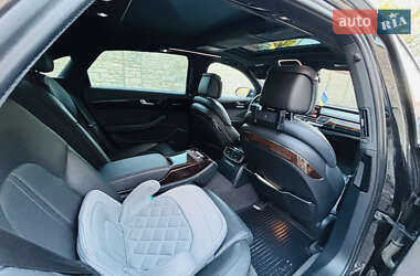 Седан Audi A8 2015 в 