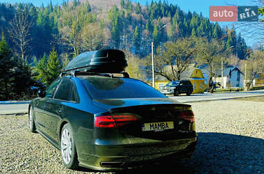 Седан Audi A8 2015 в 