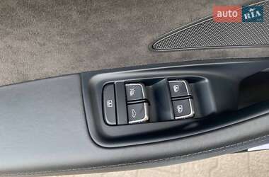 Седан Audi A8 2014 в 