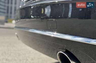 Седан Audi A8 2013 в 