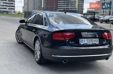Седан Audi A8 2013 в 
