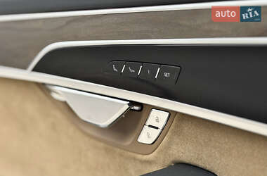 Седан Audi A8 2019 в 