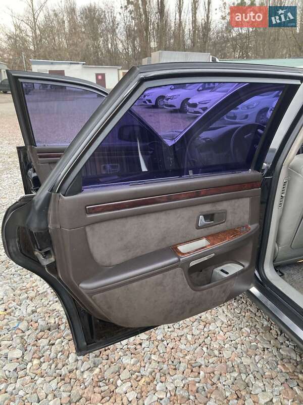 Седан Audi A8 2001 в Киеве