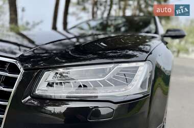 Седан Audi A8 2017 в 