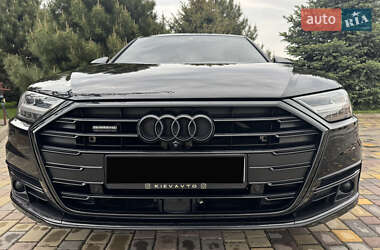 Седан Audi A8 2018 в Днепре