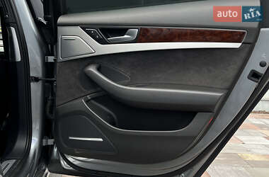 Седан Audi A8 2013 в 