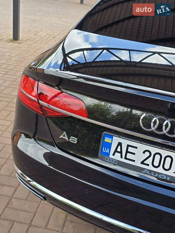 Седан Audi A8 2015 в Кривом Роге фото 18 Седан Audi A8 2015 в Кривом Роге