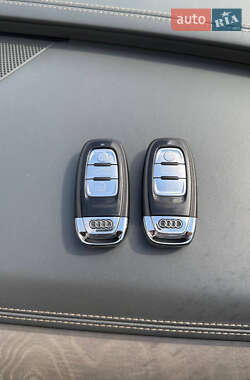 Седан Audi A8 2013 в 
