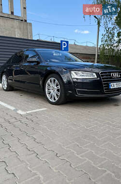 Седан Audi A8 2013 в 