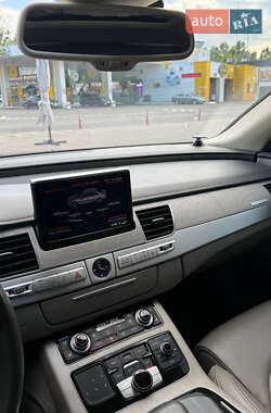 Седан Audi A8 2013 в 
