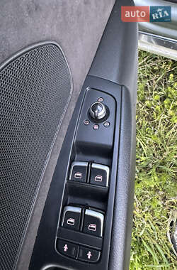 Седан Audi A8 2012 в 