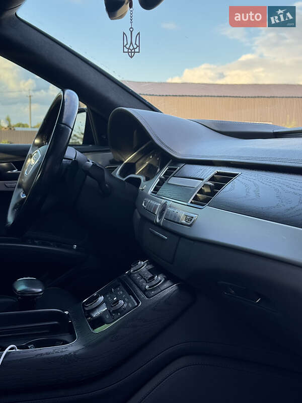 Седан Audi A8 2015 в Ивано-Франковске