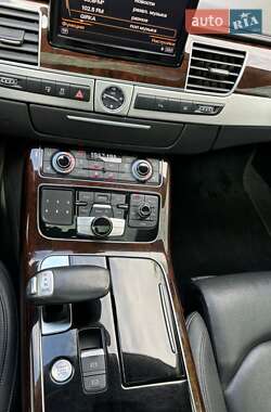 Седан Audi A8 2014 в 