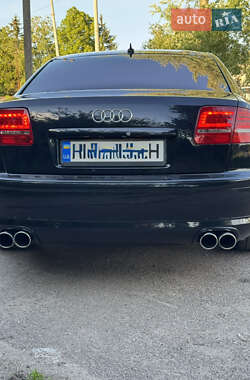 Седан Audi A8 2008 в 