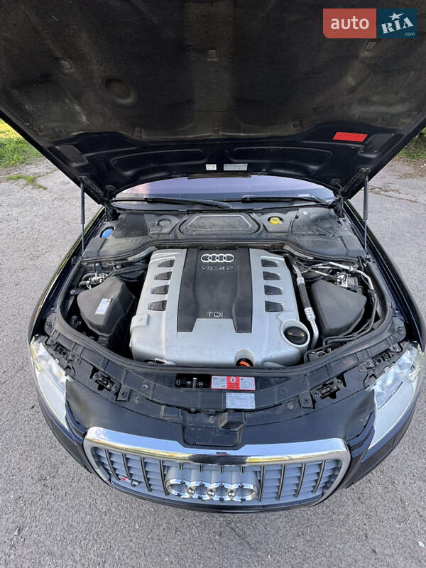 Седан Audi A8 2008 в Житомире