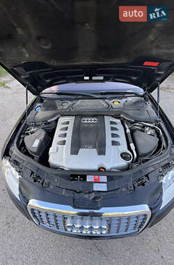 Седан Audi A8 2008 в 