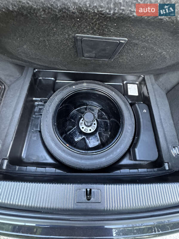 Седан Audi A8 2008 в Житомире