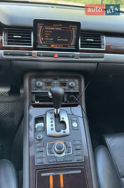 Седан Audi A8 2008 в 