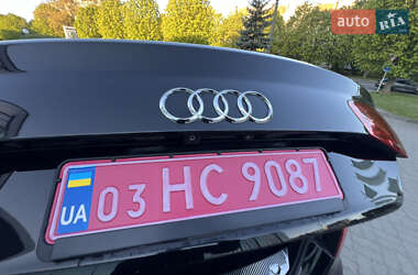 Седан Audi A8 2013 в 