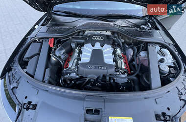 Седан Audi A8 2013 в 