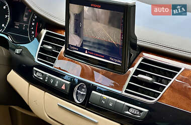 Седан Audi A8 2013 в 