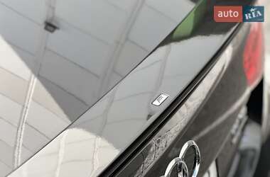 Седан Audi A8 2012 в 