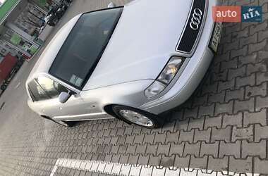 Седан Audi A8 1995 в 