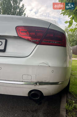 Седан Audi A8 2013 в 