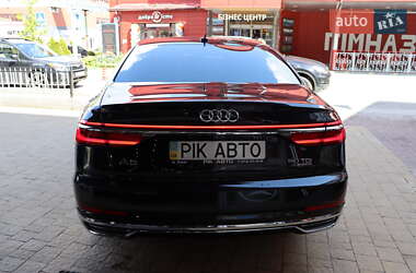 Седан Audi A8 2018 в 