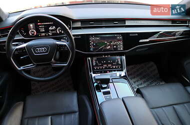 Седан Audi A8 2018 в 