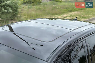 Седан Audi A8 2015 в 