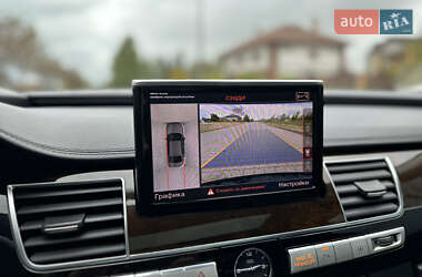 Седан Audi A8 2015 в 