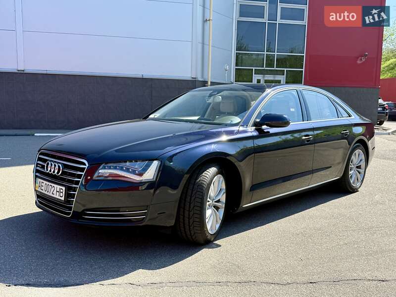 Седан Audi A8 2010 в Киеве