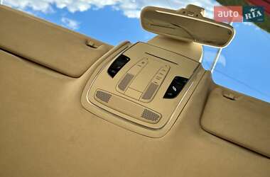 Седан Audi A8 2010 в 