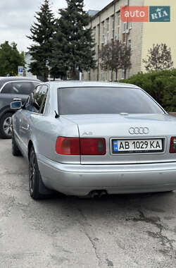 Седан Audi A8 1998 в 