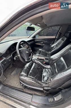Седан Audi A8 1998 в 
