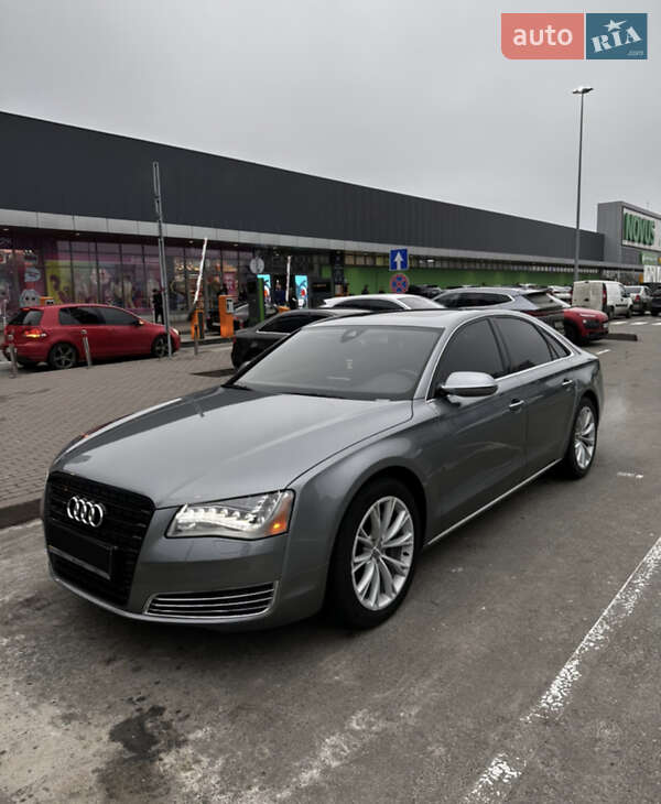 Седан Audi A8 2013 в Киеве