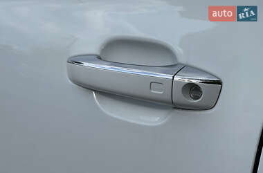 Седан Audi A8 2016 в 