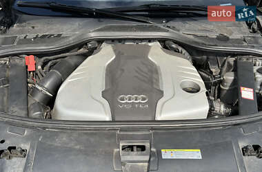 Седан Audi A8 2011 в 