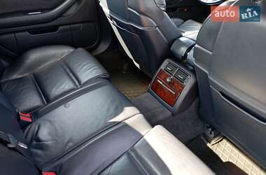 Седан Audi A8 2004 в 
