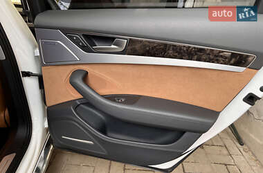 Седан Audi A8 2014 в 
