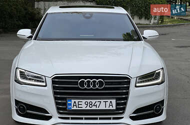 Седан Audi A8 2014 в 