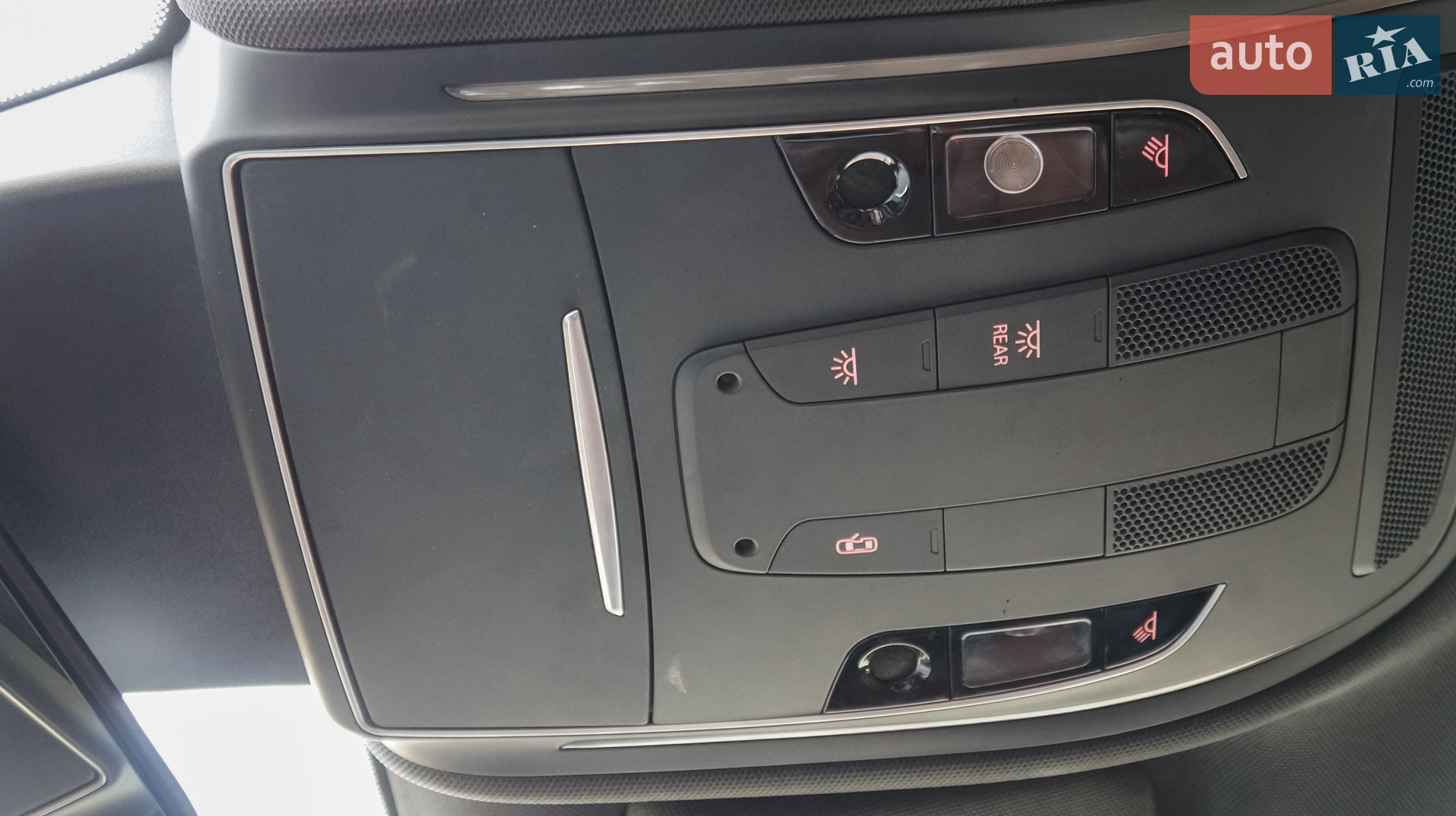 2016 Audi A8 - мініатюра 22